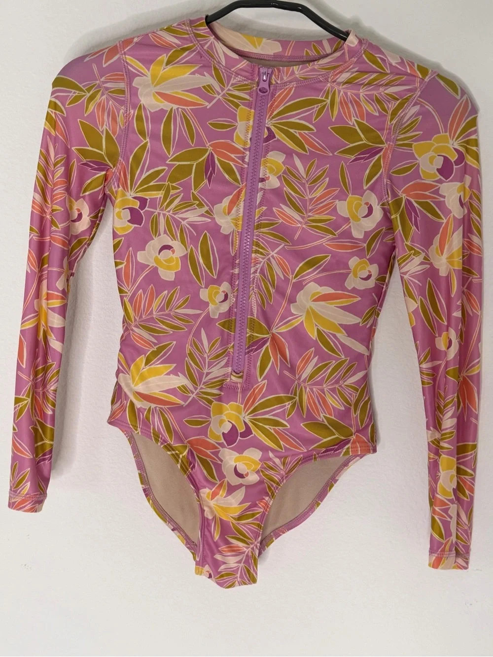 Tea Collection Long Sleeve Rashgaurd One-Piece Swimsuit Girls Sz 10